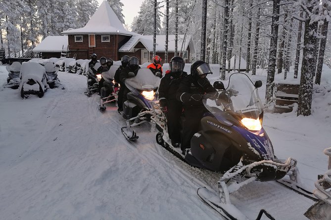 1-Hour Snowmobile Safari Experience - Key points before you book