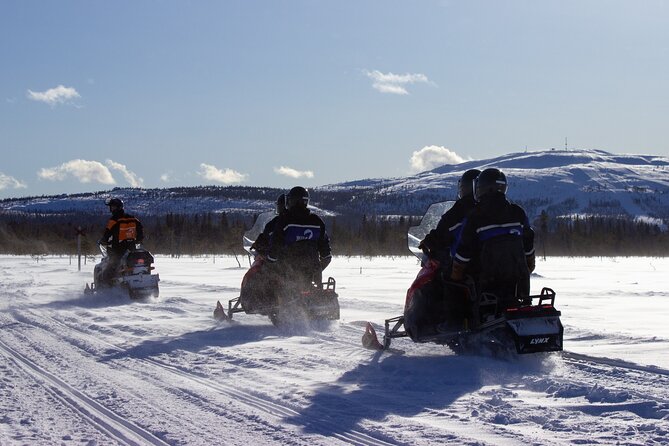 3 Hour Snowmobile Safari Around Levi with Coffee Break - Thermal clothing makes a real difference