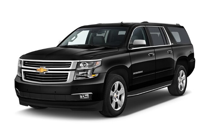 Airport & City Transfers in Rovaniemi - The vehicle and the short ride into town