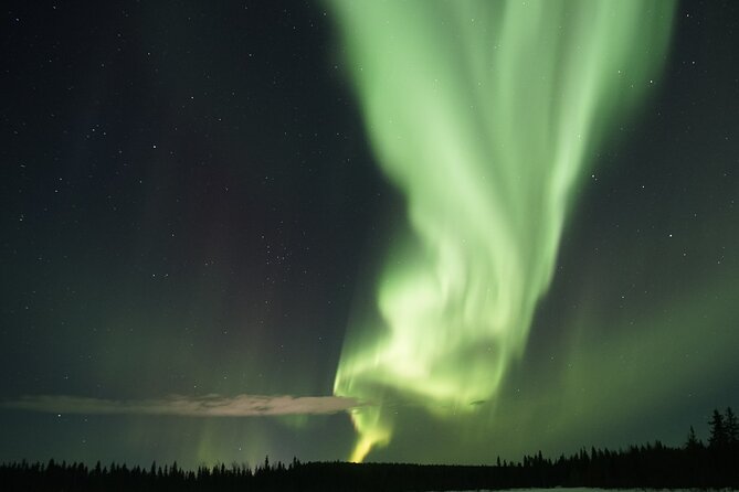 Aurora Hunting Photo Tour from Rovaniemi with Pickup - Chasing clear skies beyond Rovaniemi