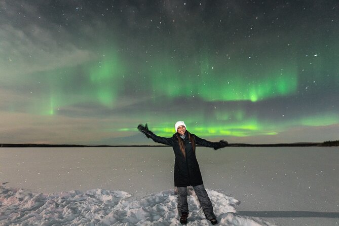 Aurora Hunting Photo Tour from Rovaniemi with Pickup - Warm drinks and winter clothing make a real difference