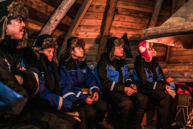 Auroras - Northern Lights Tours by Aurora Experts - Rovaniemi - Photography, family pictures, and realistic expectations
