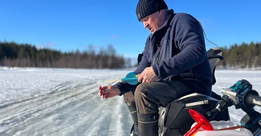 Authentic Reindeer Experience, Ice Fish & Lunch in the Wild - Key points at a glance