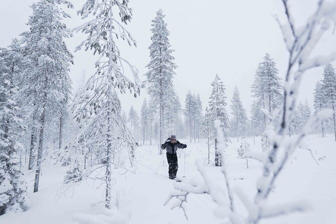 Backcountry skiing adventure - How skin skis change the outing