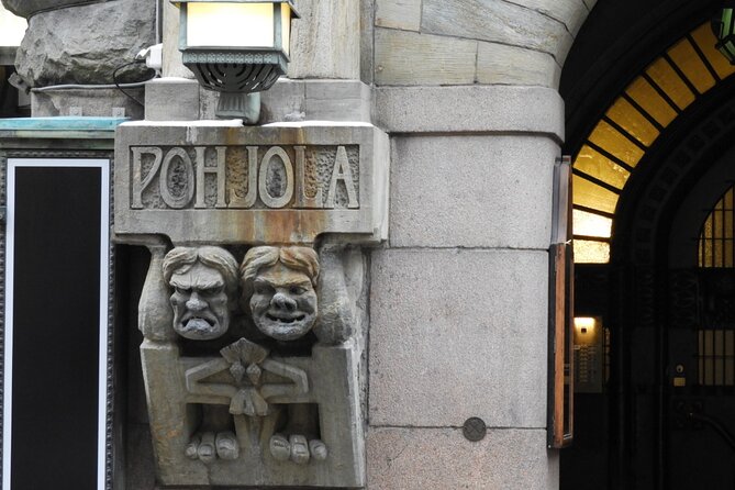 Discover Helsinki - Tip-based Tour by RED UMBRELLA - 2026 - Senate Square and Helsinki Cathedral