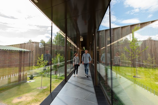 Entry to the amazing Serlachius Museums in the Tampere region - Art, lunch, and the Gösta setting