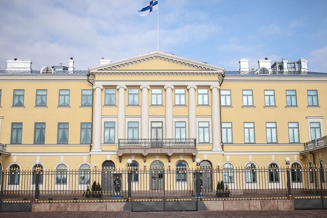 Epic Helsinki: English Speaking Walking Tour - Key points at a glance