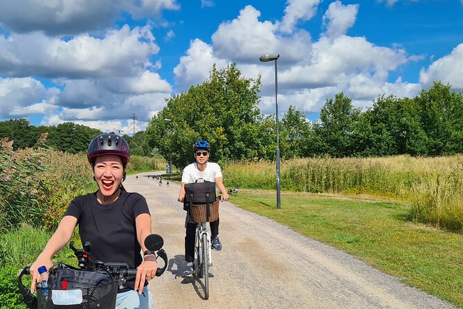 Explore happiest Helsinki: Bike/Ebike: BBQ, Sauna, Forest, &Parks - Starting on two wheels from Angervotie