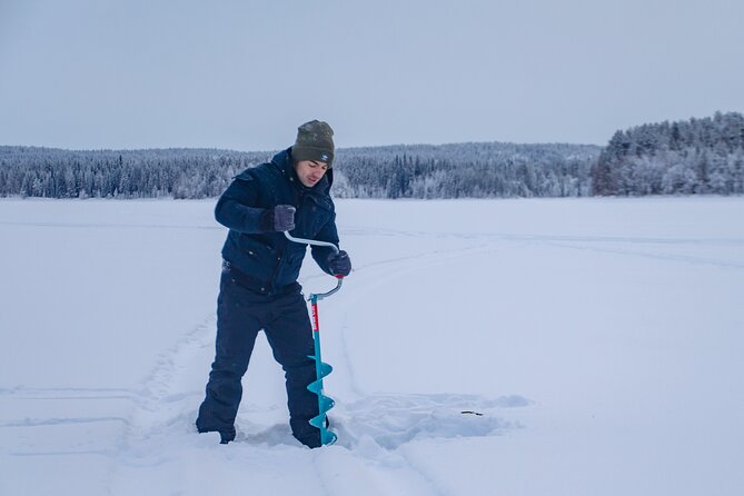 First Ice Fishing Experience in Rovaniemi - Dressing for a Morning on the Ice