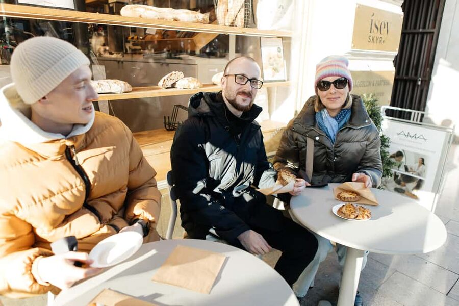FOOD Tour with Rooftop Bar Visit in Helsinki - The guide is a major part of the value