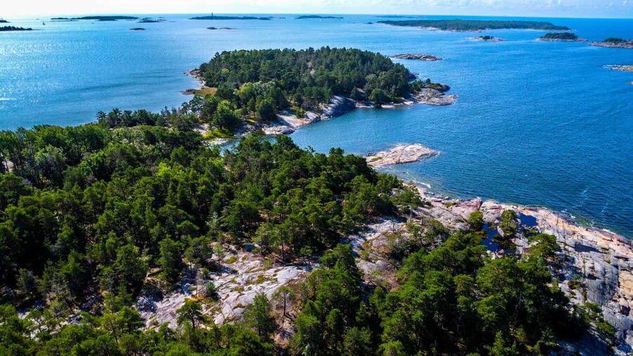 From Helsinki: Guided Tour of Porkkalanniemi Peninsula - Baltic viewpoints, coves, and coastal rock