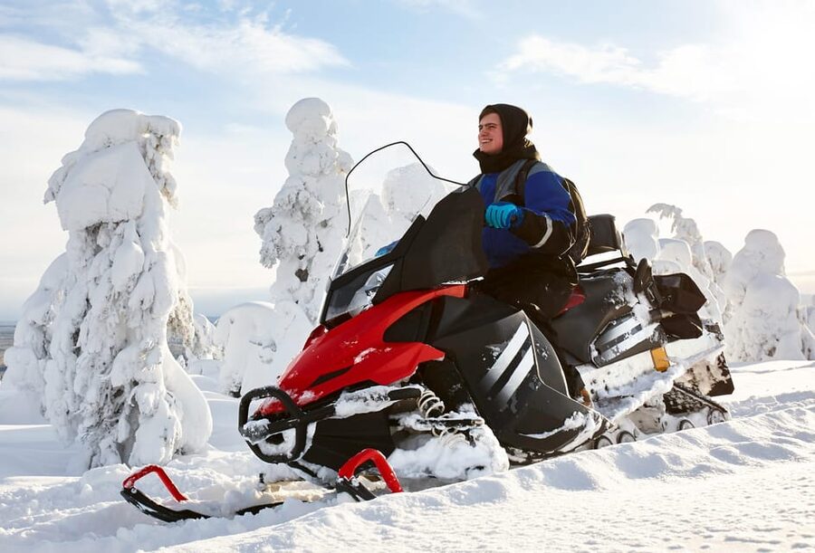 From Rovaniemi: 2-Hour Snowmobile Safari - Small groups, shared machines, and driving rules