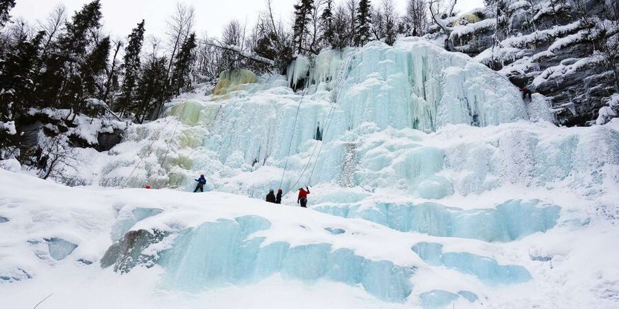 From Rovaniemi: Korouoma Frozen Waterfalls Small-Group Hike - Key points to know before booking