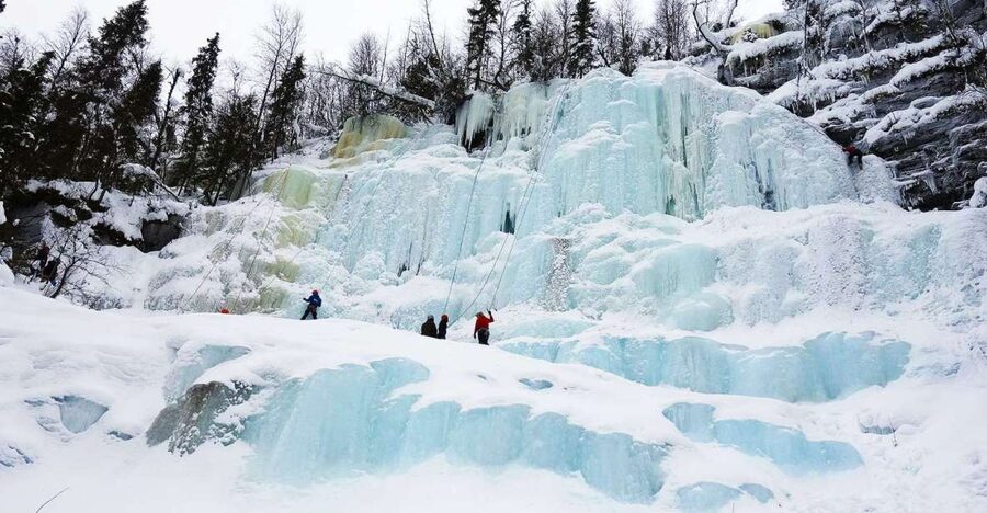 From Rovaniemi: Korouoma Frozen Waterfalls Small-Group Hike - Practical details for a smoother day