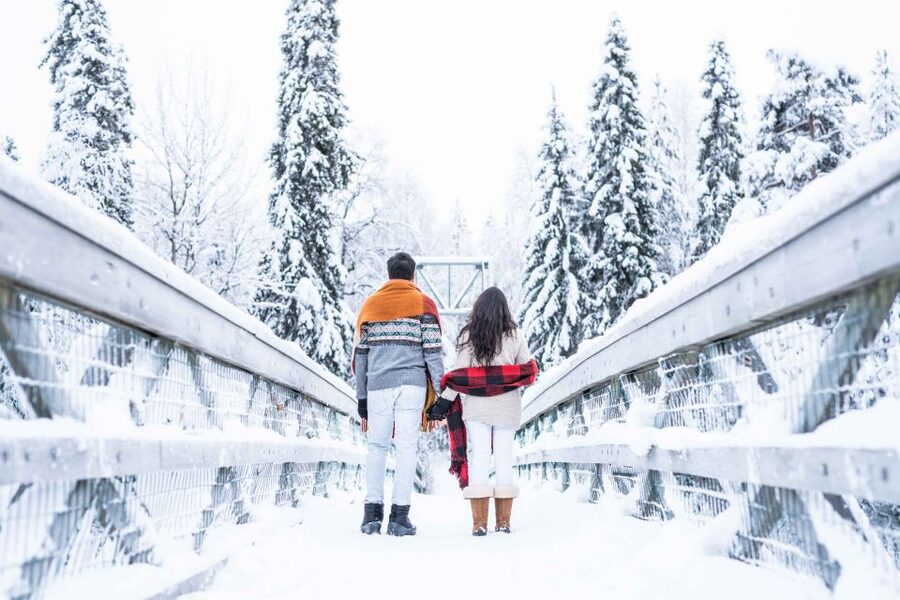 From Rovaniemi: Private Photoshoot in the Lappish Wilderness - The photo collection and delivery time
