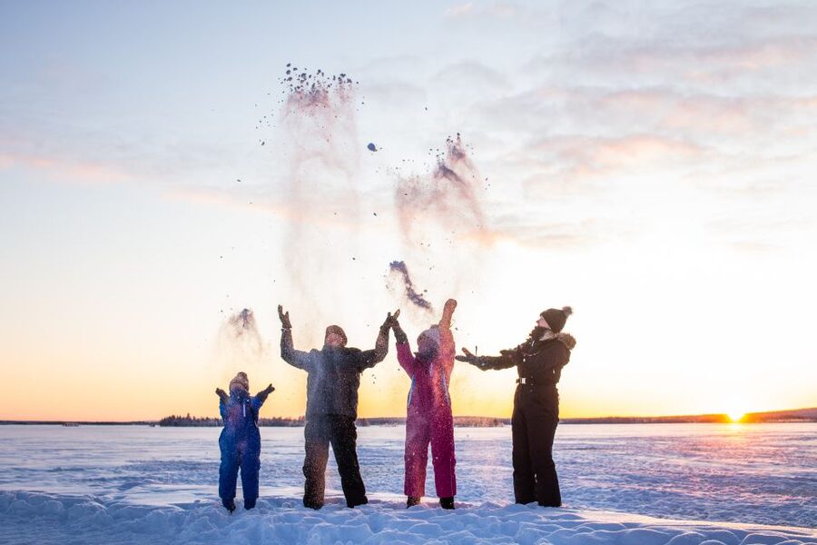 From Rovaniemi: Private Photoshoot in the Lappish Wilderness - Who will enjoy this private session most?