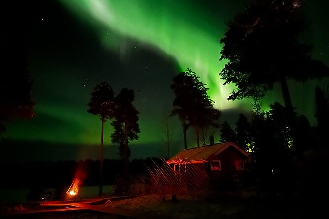 Glass Igloo Campfire Dinner under Northern Lights - A Campfire Dinner Under Rovaniemi’s Winter Sky