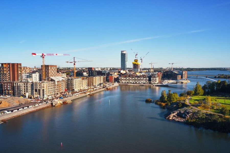 Helsinki: City Highlights 1.5-Hour Archipelago Cruise - Kalasatama, Korkeasaari, and the ice breakers