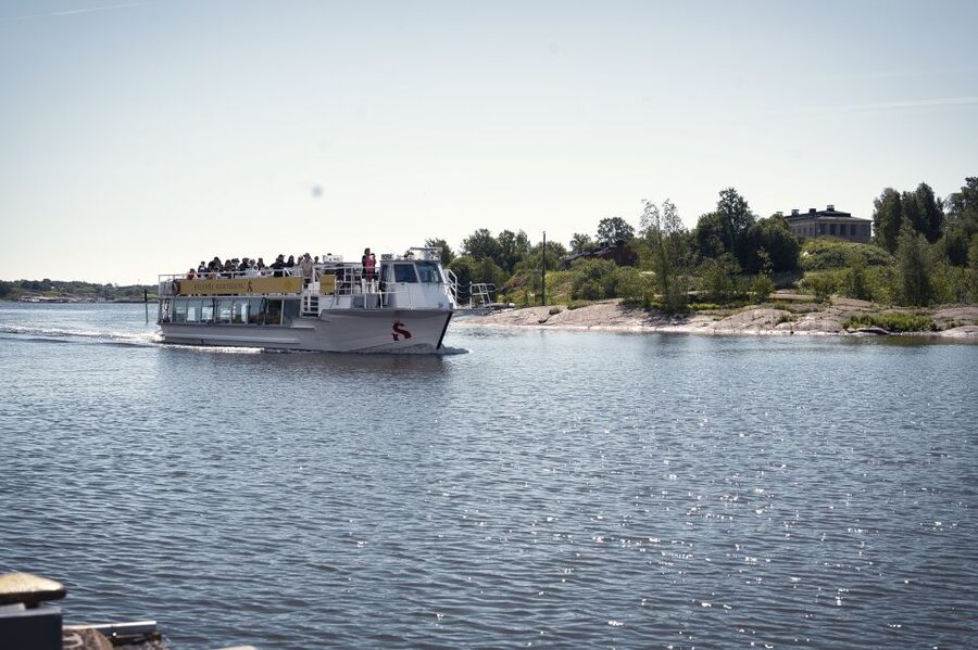 Helsinki: City Highlights 1.5-Hour Archipelago Cruise - Is $33 a fair price for 90 minutes?