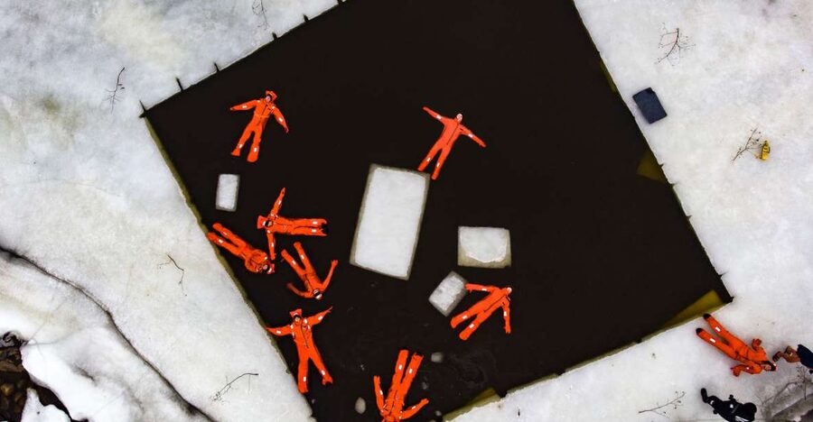 Helsinki: Floating Experience in a Survival Suit - Key points to know