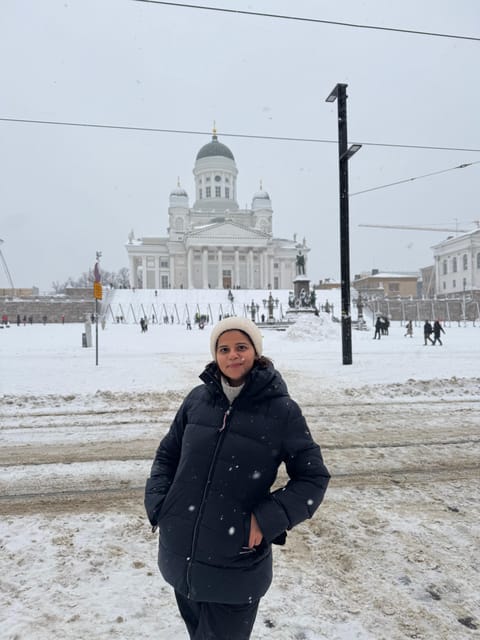 Helsinki: Guided Walking Tour with Local Guide - Senate Square and the white Cathedral
