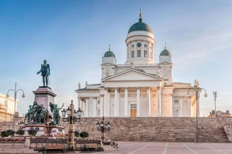 Helsinki: Must-See Attractions Guided Walking Tour - Senate Square and Helsinki Cathedral