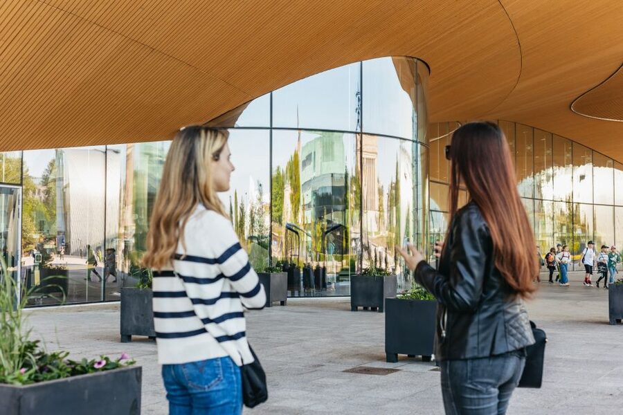 Helsinki: Private Tour with a Local Guide - Booking details and what the $62 includes