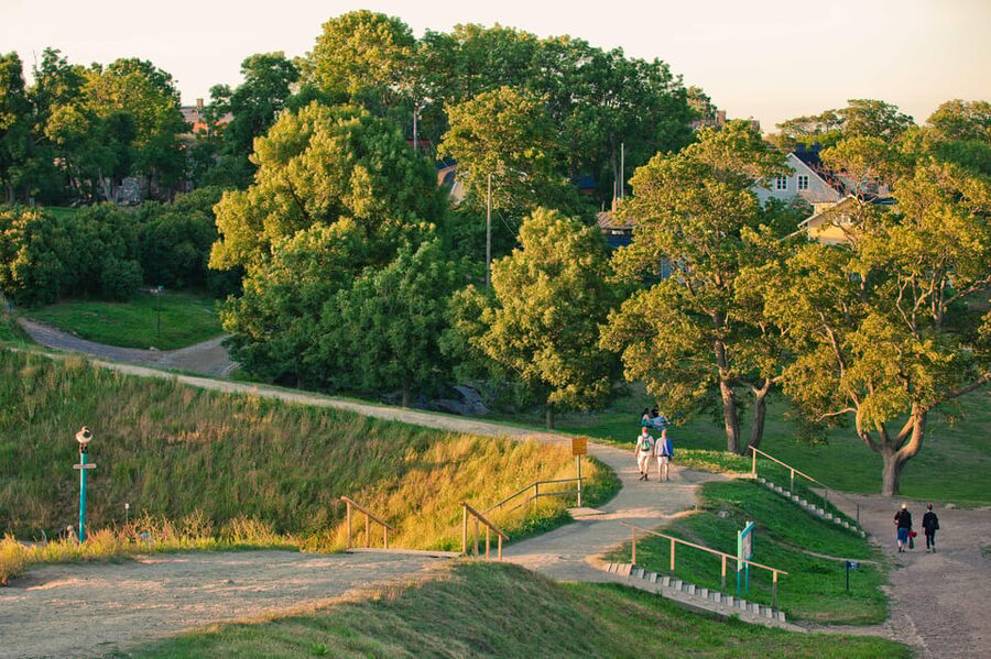Helsinki: Suomenlinna and Lonna Hop-on Hop-off Cruise - Timing your day without feeling rushed