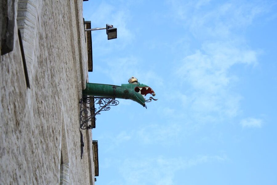 Helsinki: Tallinn Guided Day Tour with Ferry Crossing - Starting at Helsinki West Terminal 2