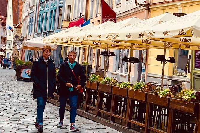 Helsinki to Tallinn Guided Tour -cruise ticket & pick up included - Toompea Hill and the upper city