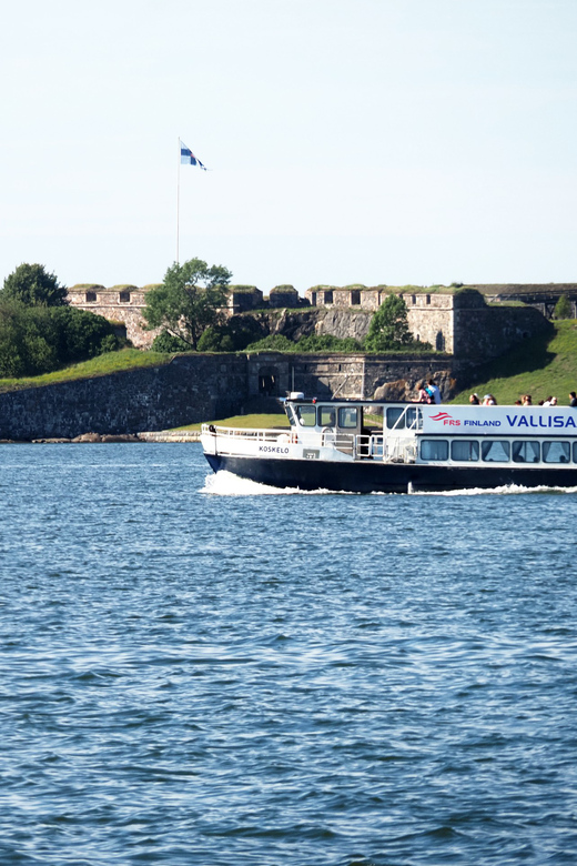Helsinki: Vallisaari Fortress Island Ferry Ticket - Helsinki Biennial 2025 on Vallisaari