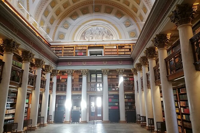 Helsinki Walking Tour With a Sociologist - The railway station and the walk’s final stretch