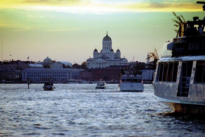 Helsinki Walking Tour with PRIVATE Professional guide - Uspenski Cathedral and Finland’s Russian connection