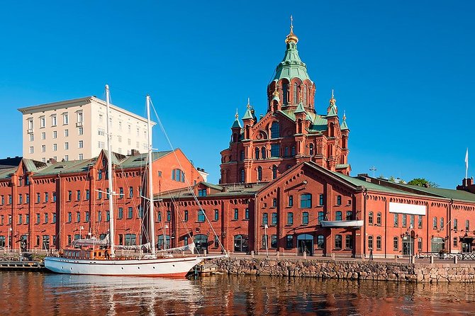 Helsinki Walking Tour with PRIVATE Professional guide - Old Market Hall for a shorter final stop