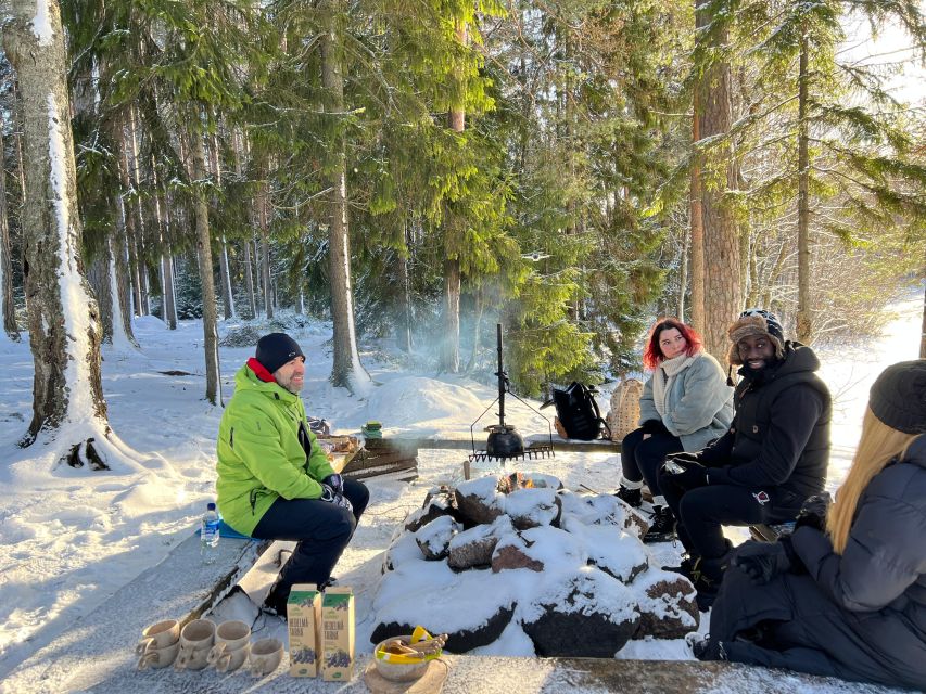 Helsinki: Winter Wonderland Liesjärvi National Park Hike - Booking details worth remembering