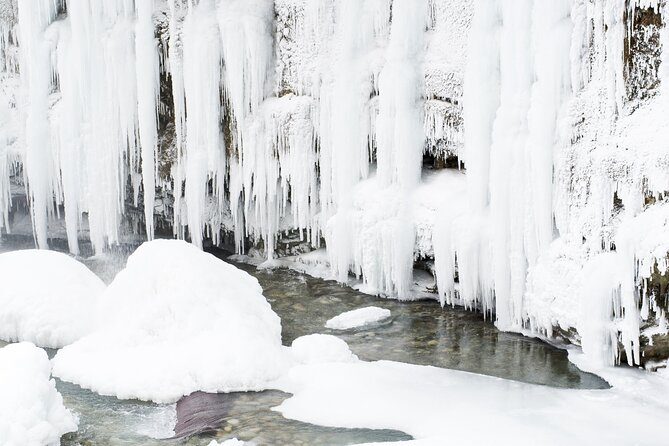 Hike to Frozen Waterfalls of Korouoma Including BBQ Lunch from Rovaniemi - A Finnish lunch beside the fire