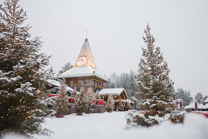 Husky and Reindeer Experience - Santa Claus Village after the animal rides