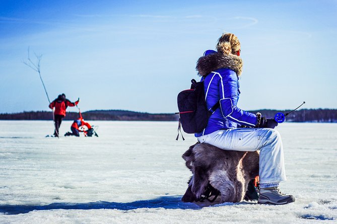 Ice Fishing Trip in Rovaniemi - The guide and the feel of the group