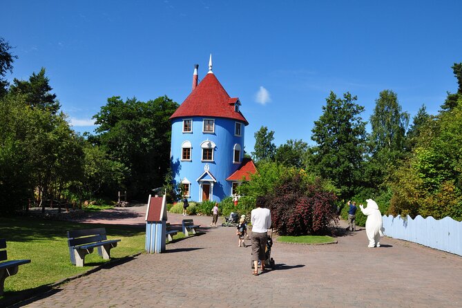 Inspiring Turku - Private Walking Tour - Turku City Library and a modern civic space