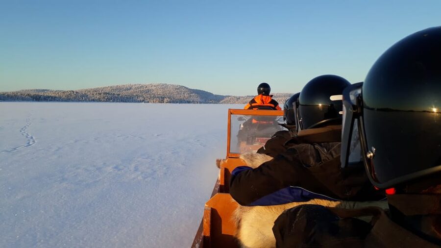 Ivalo: Ice Fishing Tour to Lake Inari, Reindeers & Lunch - Pickup in Ivalo and warm gear for the cold