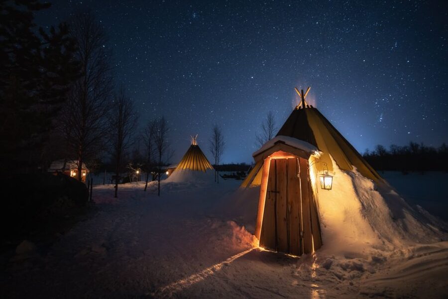 Ivalo: Lake Inari Northern Lights Tour w/ Reindeer & Dinner - Key points to know before booking