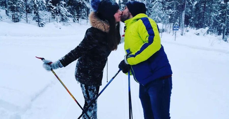 Kemi: Finnish Sight-Skiing Experience in Lapland - Mansikkanokka Swimming Beach: a coastal stop in winter
