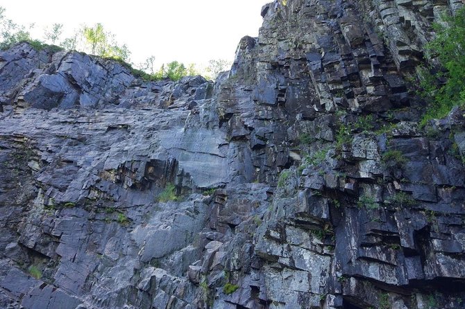 Korouoma National Park & Frozen Waterfalls Adventure - What to wear for a snowy canyon hike