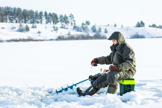 Lapland Ice Fishing Experience from Rovaniemi - A frozen-lake outing with more than fishing
