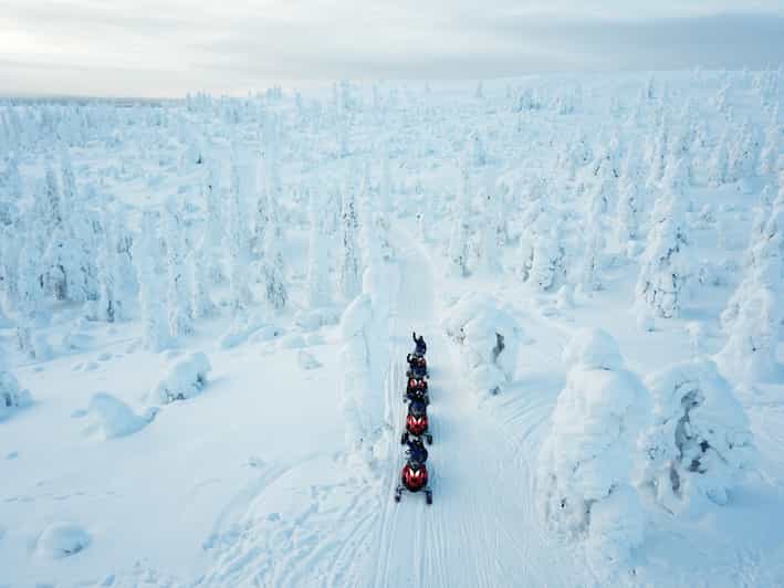 Levi: Easy Snowmobile Safari into the Nature - Why This Two-Hour Safari Works for First-Time Drivers