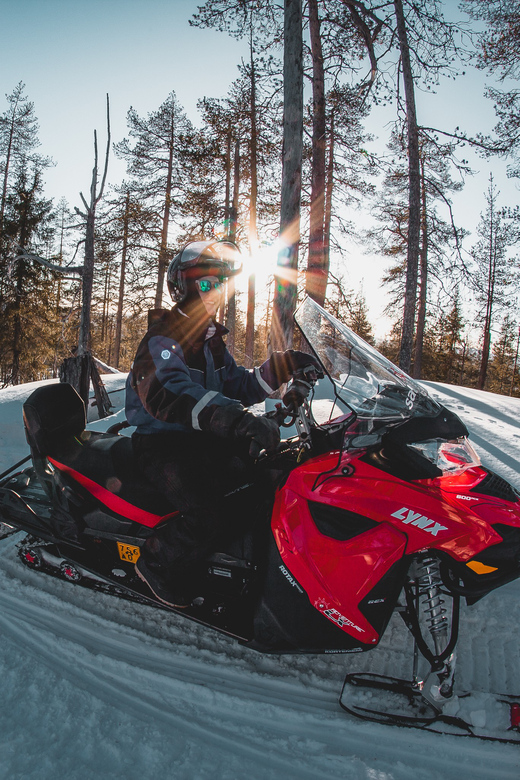 Levi: Easy Snowmobile Safari into the Nature - The Safety Briefing and Your First Few Minutes