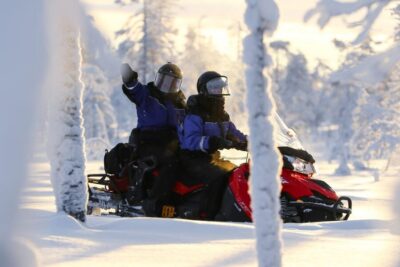 Easy Snowmobile Safari into the Nature