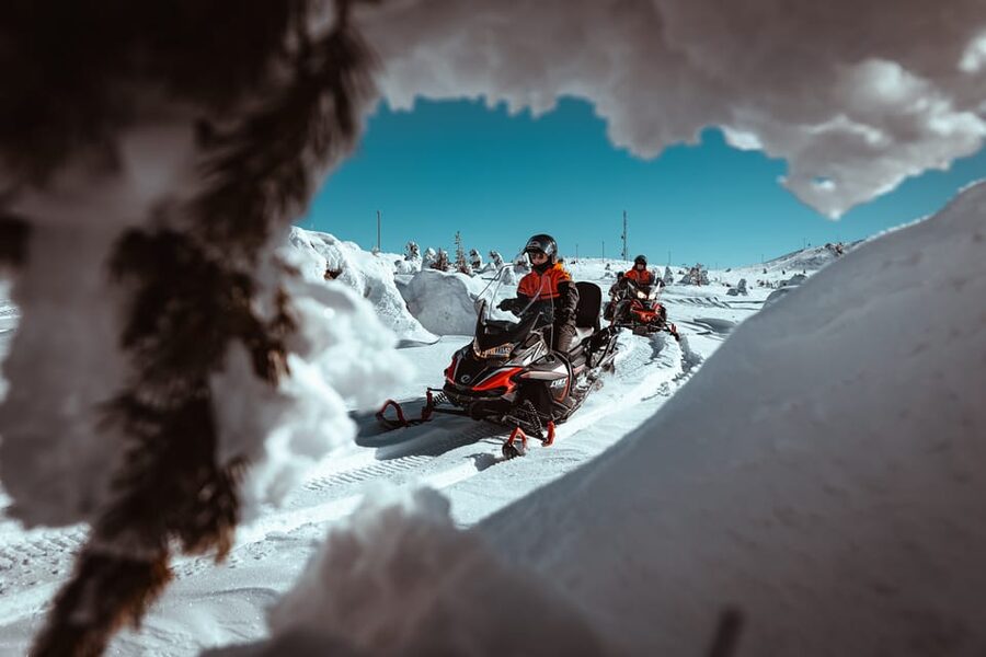 Levi: Easy Snowmobile Safari into the Nature - Families, Older Riders, and Physical Demands