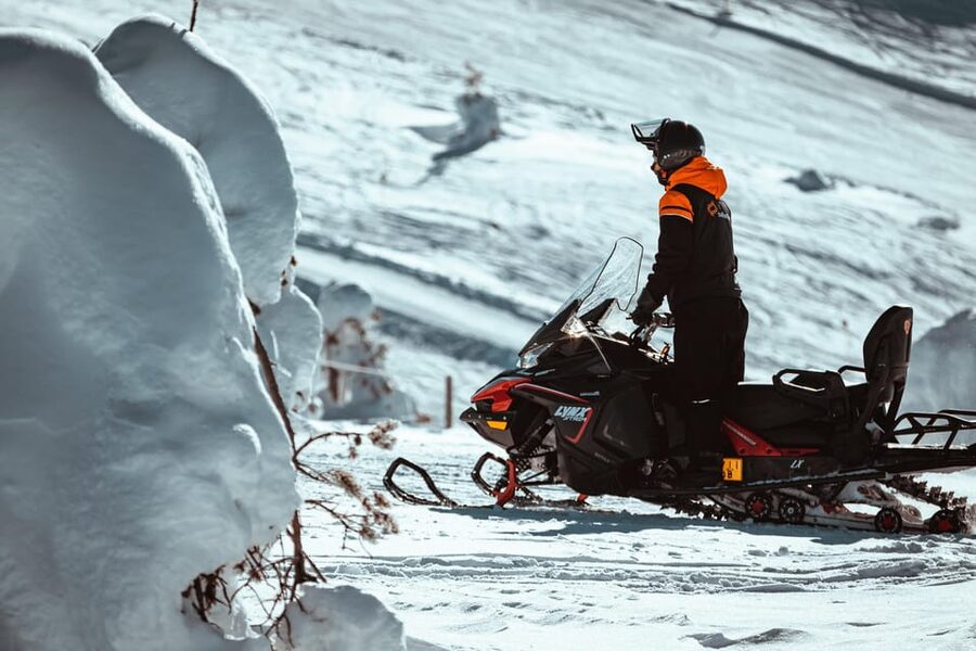 Levi: Full Day Snowmobile Safari to Wilderness - Why this six-hour outing is different from a short snowmobile ride