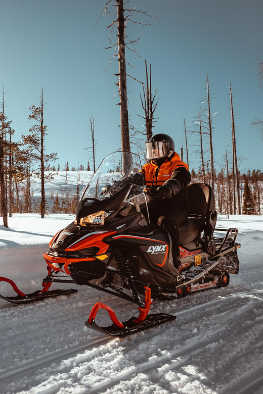 Levi: Full Day Snowmobile Safari to Wilderness - Following the backcountry tracks from Levi